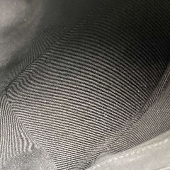 Chanel Women Pre-Loved Bag Very Good Condition - Picture 7 of 9